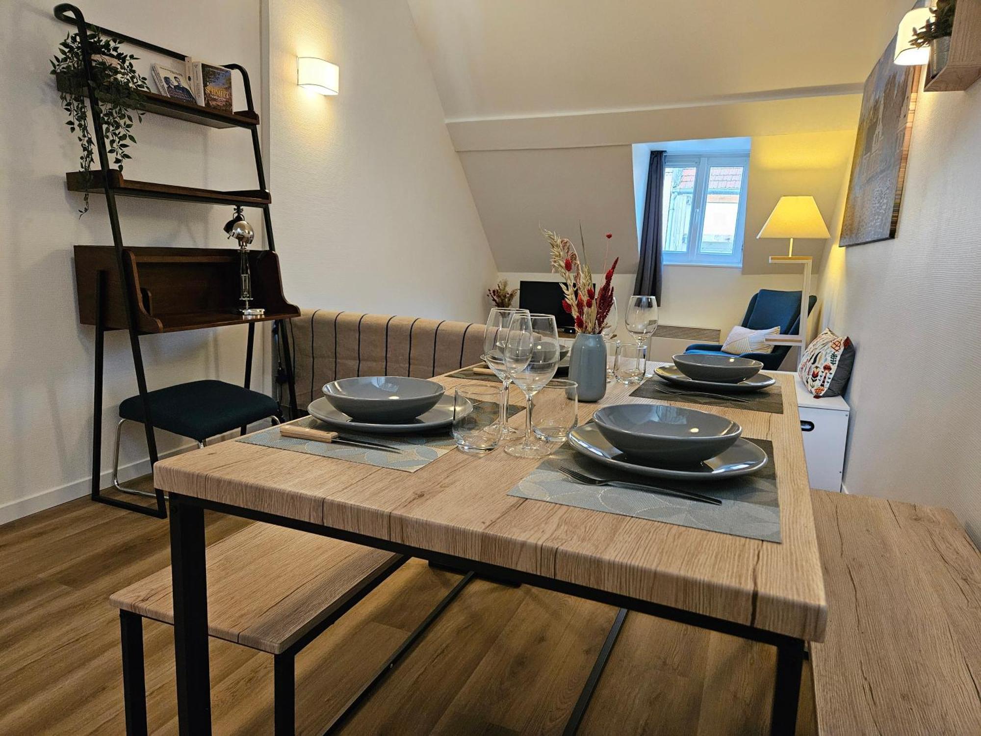 Charmant Duplex Au Coeur De Vernon Proche Gare Et Giverny Εξωτερικό φωτογραφία